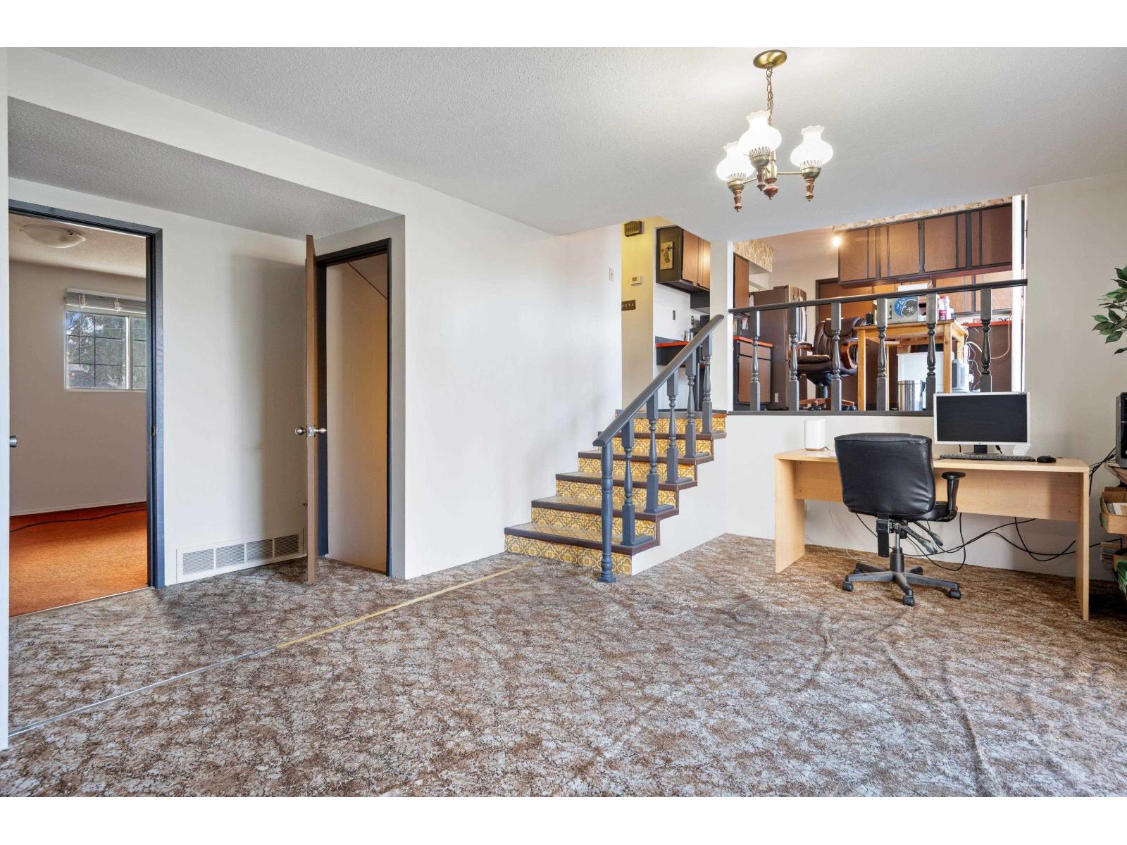 6055 172 Street, Surrey, British Columbia  V3S 4Y2 - Photo 38 - R3073357