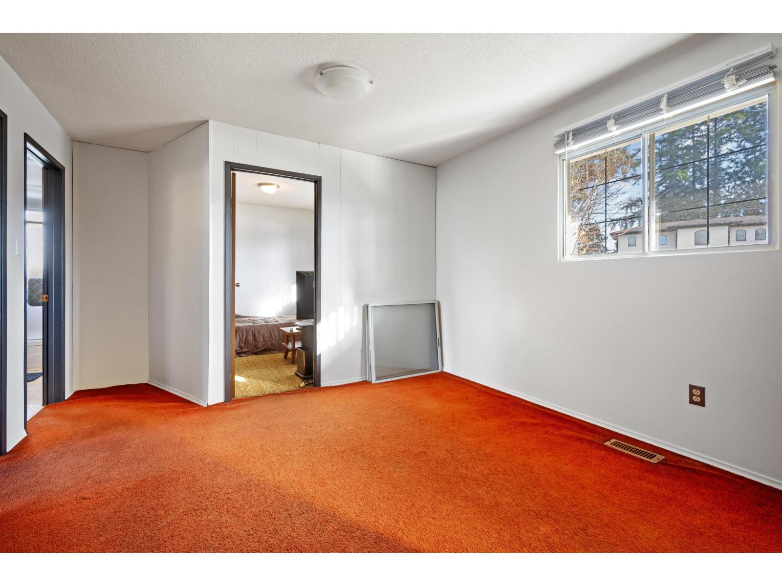 6055 172 Street, Surrey, British Columbia  V3S 4Y2 - Photo 8 - R3073357