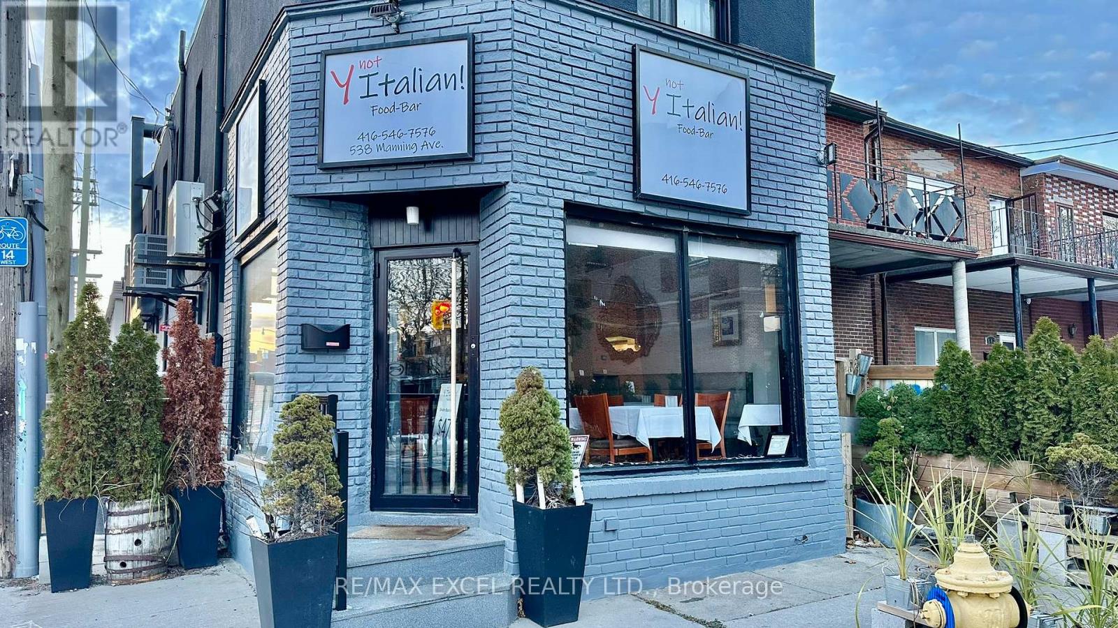 538 MANNING AVENUE, Toronto, Ontario