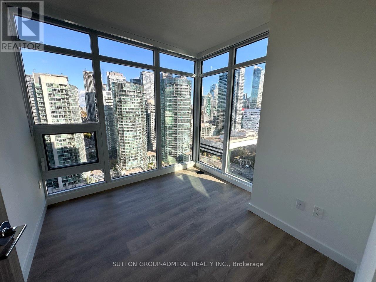 2203 - 1 Concord Cityplace Way, Toronto, Ontario  M5V 0X3 - Photo 10 - C12617224