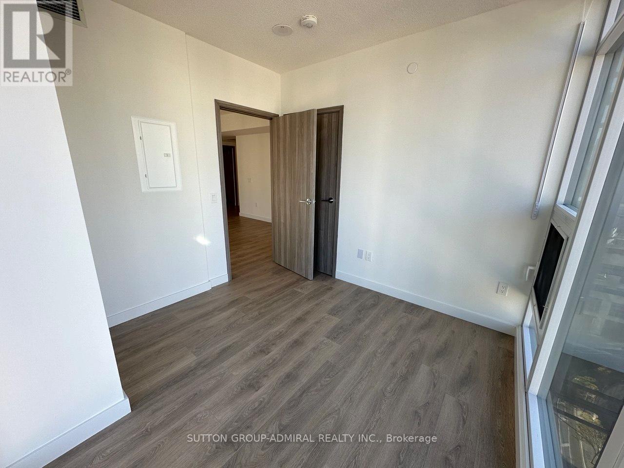 2203 - 1 Concord Cityplace Way, Toronto, Ontario  M5V 0X3 - Photo 12 - C12617224