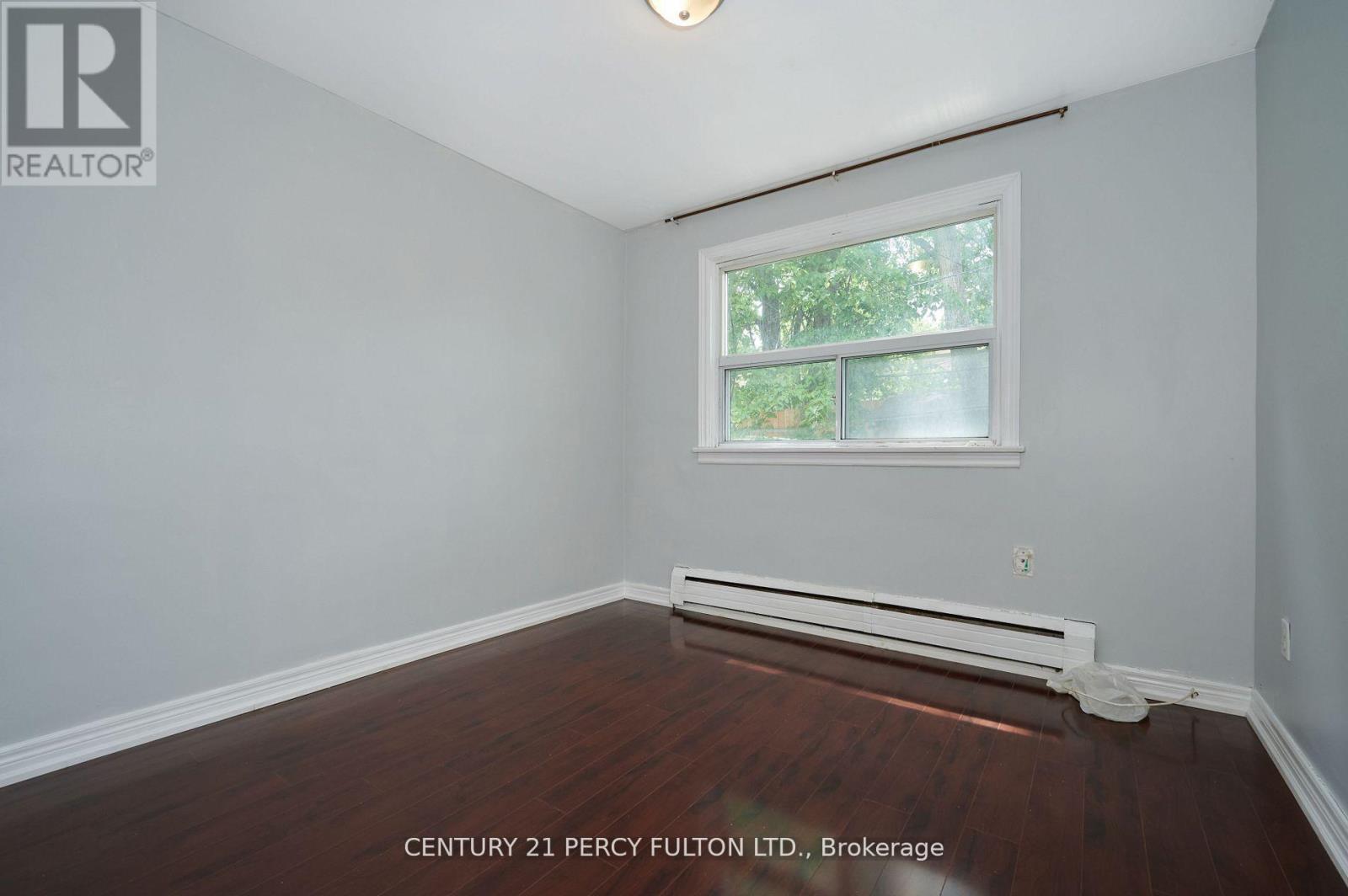 2961 Lawrence Avenue E, Toronto, Ontario  M1P 2V6 - Photo 19 - E12617190