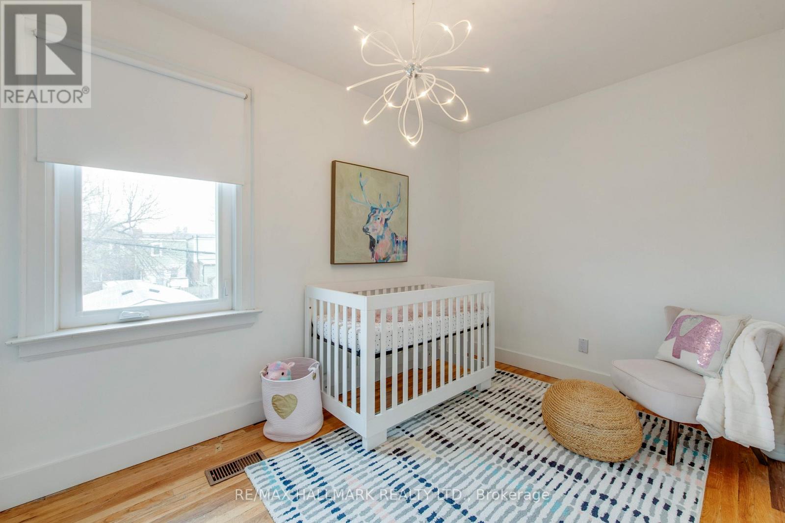 20 Marigold Avenue, Toronto, Ontario  M4M 3B2 - Photo 12 - E12617208