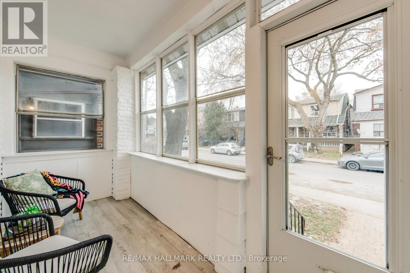 20 Marigold Avenue, Toronto, Ontario  M4M 3B2 - Photo 2 - E12617208