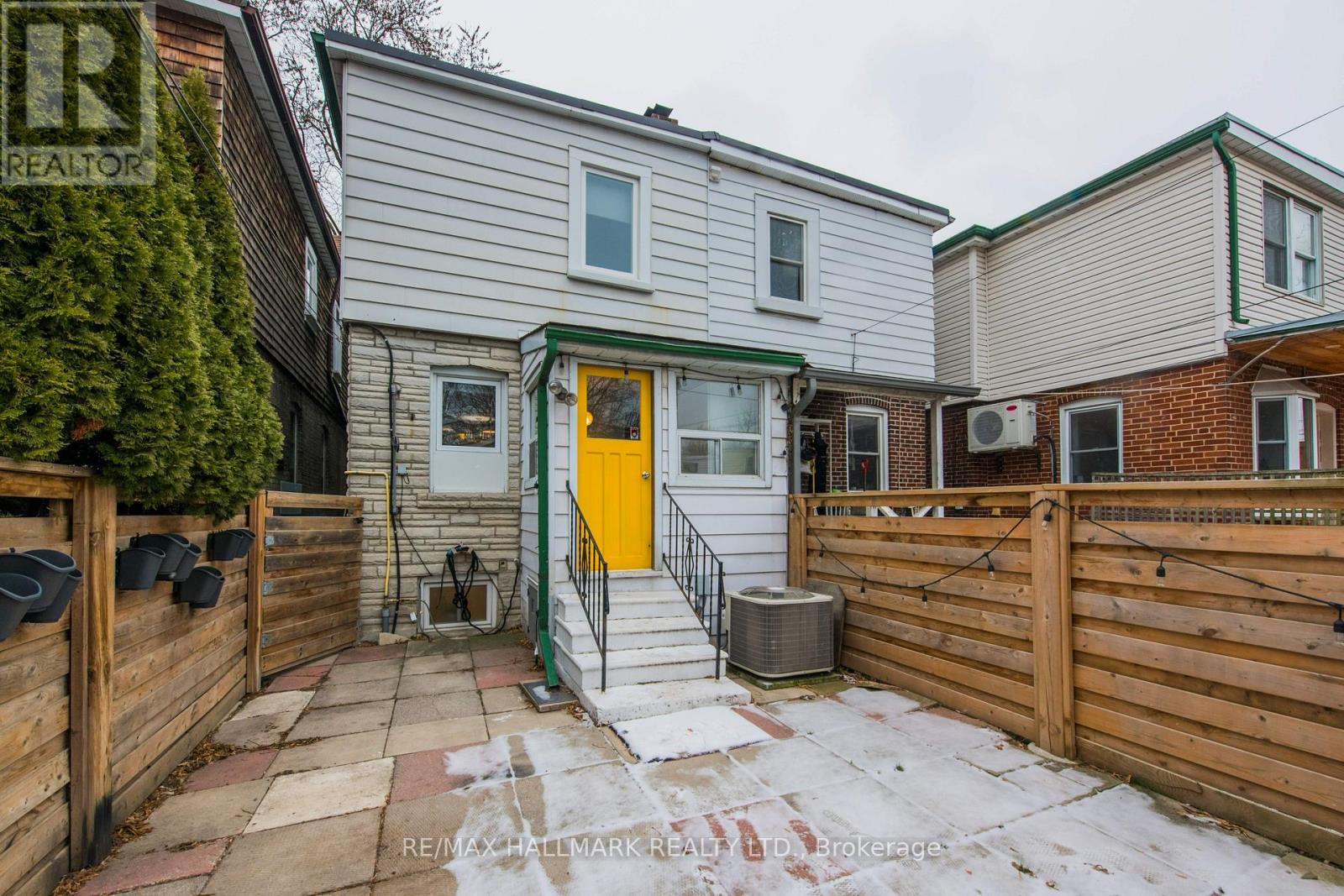 20 Marigold Avenue, Toronto, Ontario  M4M 3B2 - Photo 20 - E12617208