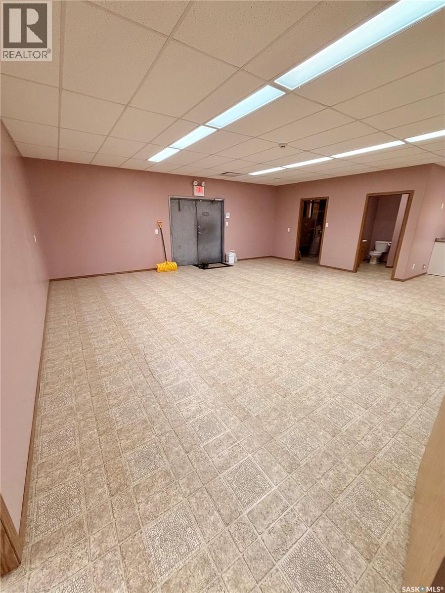 110 Broadway Street, Carnduff, Saskatchewan  S0C 0S0 - Photo 11 - SK025452