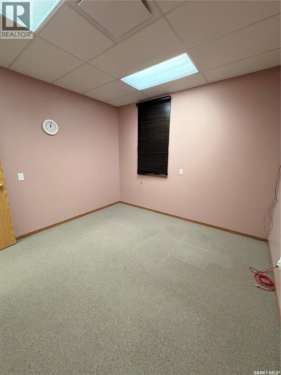 110 Broadway Street, Carnduff, Saskatchewan  S0C 0S0 - Photo 7 - SK025452