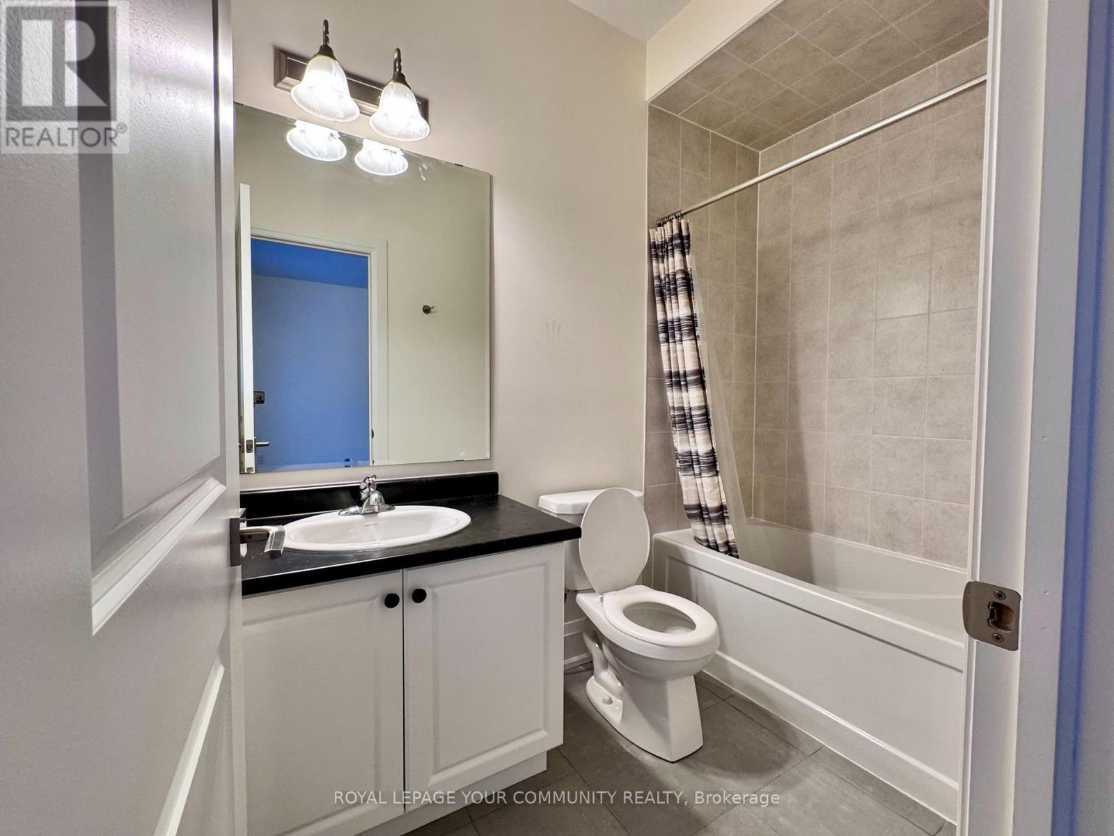 38 Elverton Crescent, Brampton, Ontario L7A 4Z4 - Photo 15 - W12612682