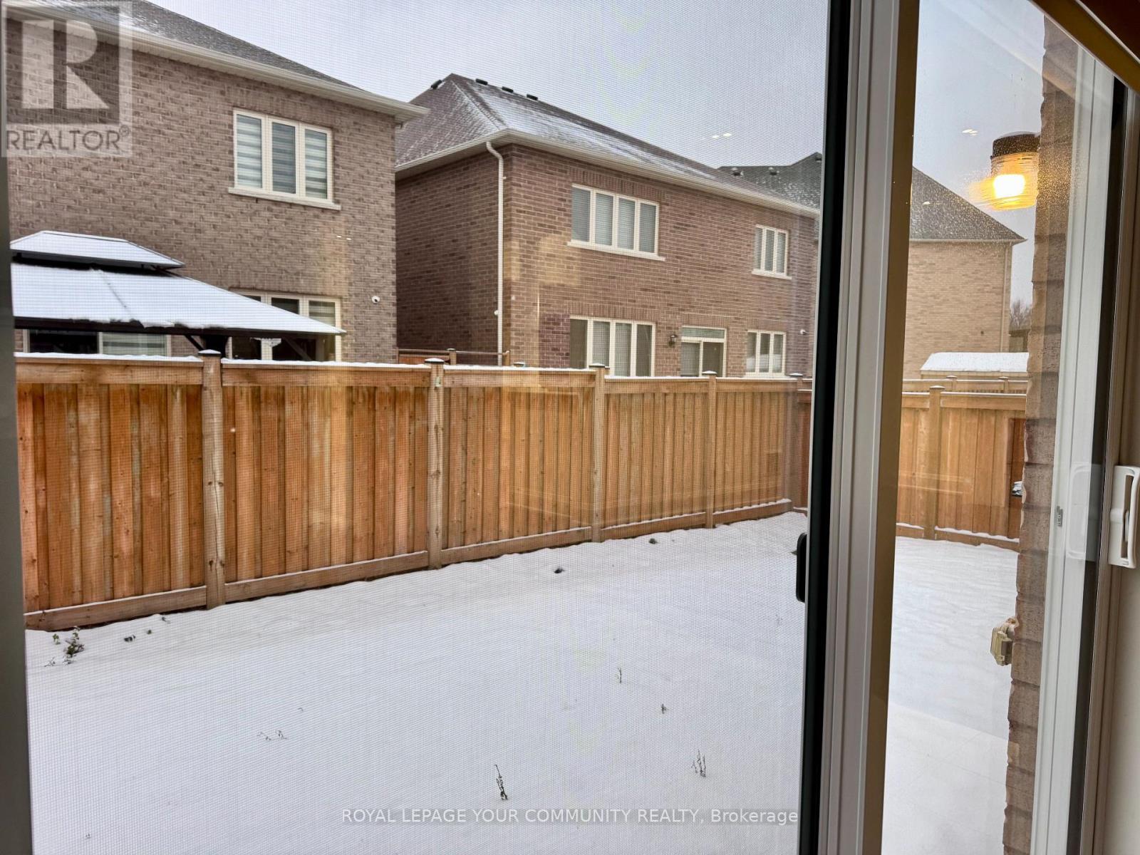 38 Elverton Crescent, Brampton, Ontario L7A 4Z4 - Photo 25 - W12612682