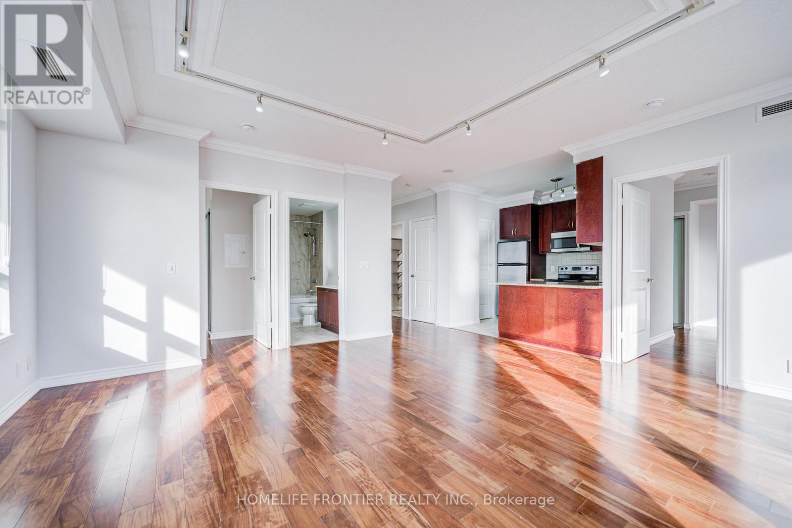 511 - 9235 Jane Street, Vaughan, Ontario L6A 0J8 - Photo 12 - N12617198