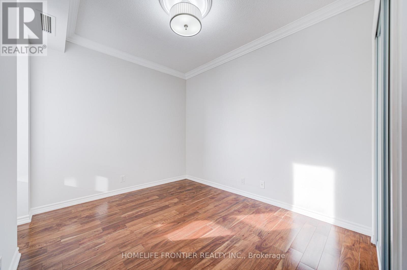 511 - 9235 Jane Street, Vaughan, Ontario L6A 0J8 - Photo 19 - N12617198