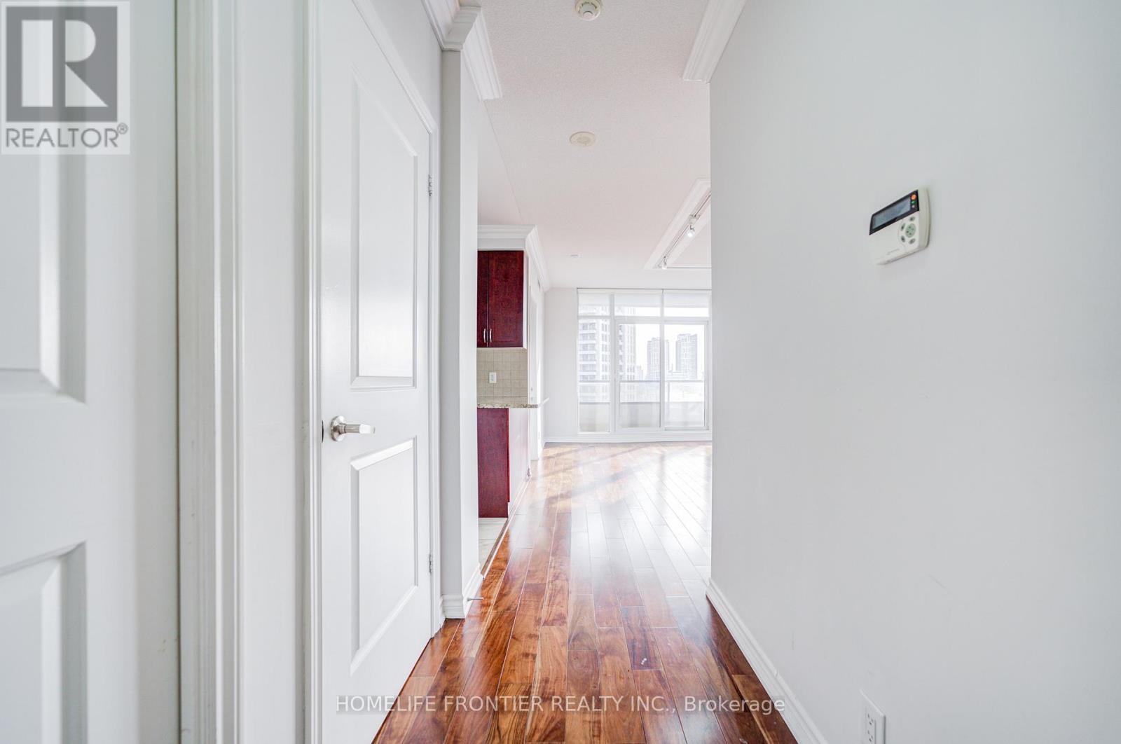 511 - 9235 Jane Street, Vaughan, Ontario L6A 0J8 - Photo 7 - N12617198