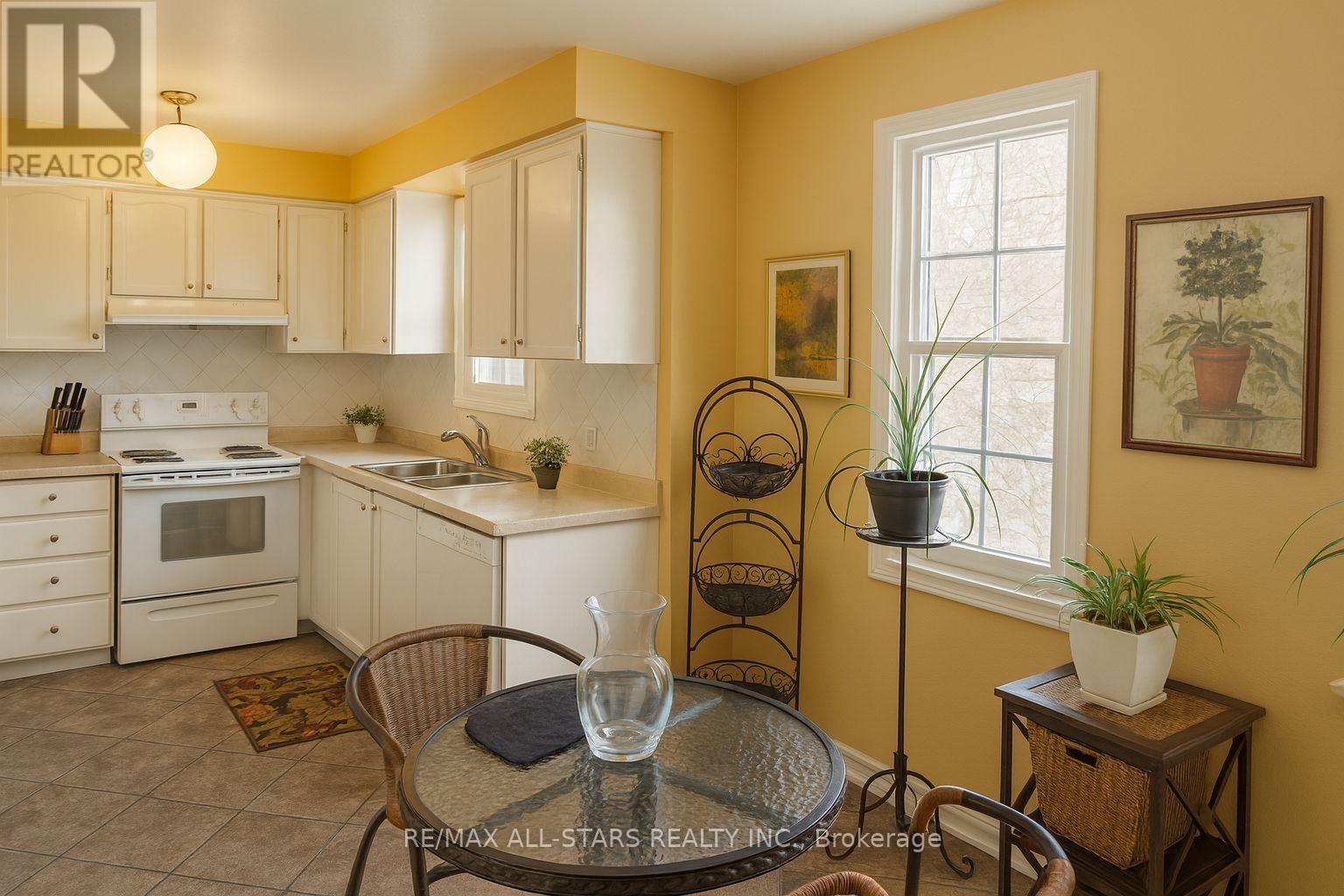 6 Hepworth Way, Markham, Ontario L3P 3S9 - Photo 14 - N12480130