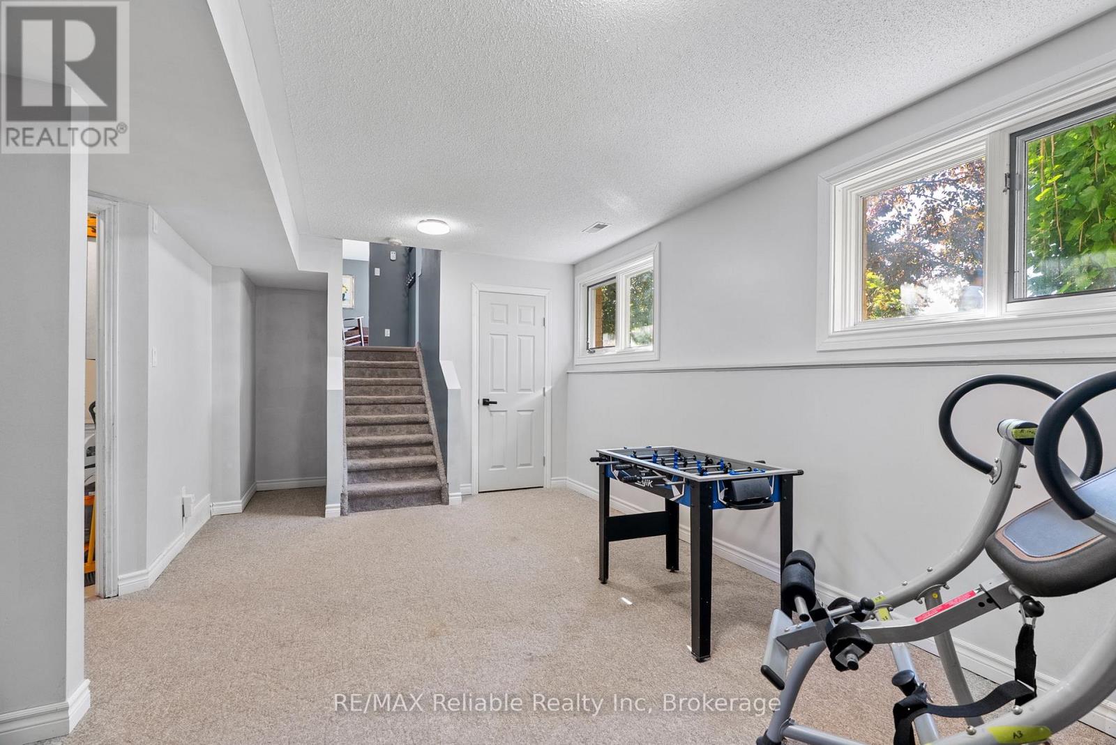 36 Lee Crescent, Goderich, Ontario N7A 4L3 - Photo 33 - X12400491