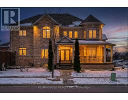15 VANWOOD CRESCENT, Brampton, Ontario