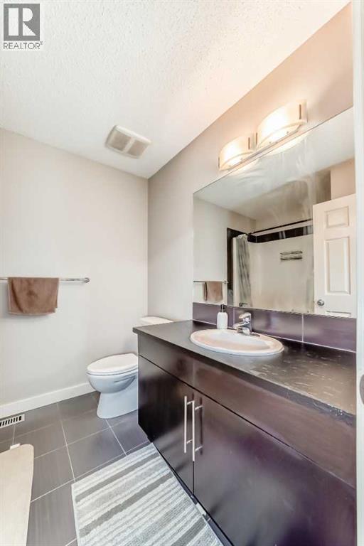 150 Copperpond Heights Se, Calgary, Alberta  T2Z 0X3 - Photo 34 - A2269844