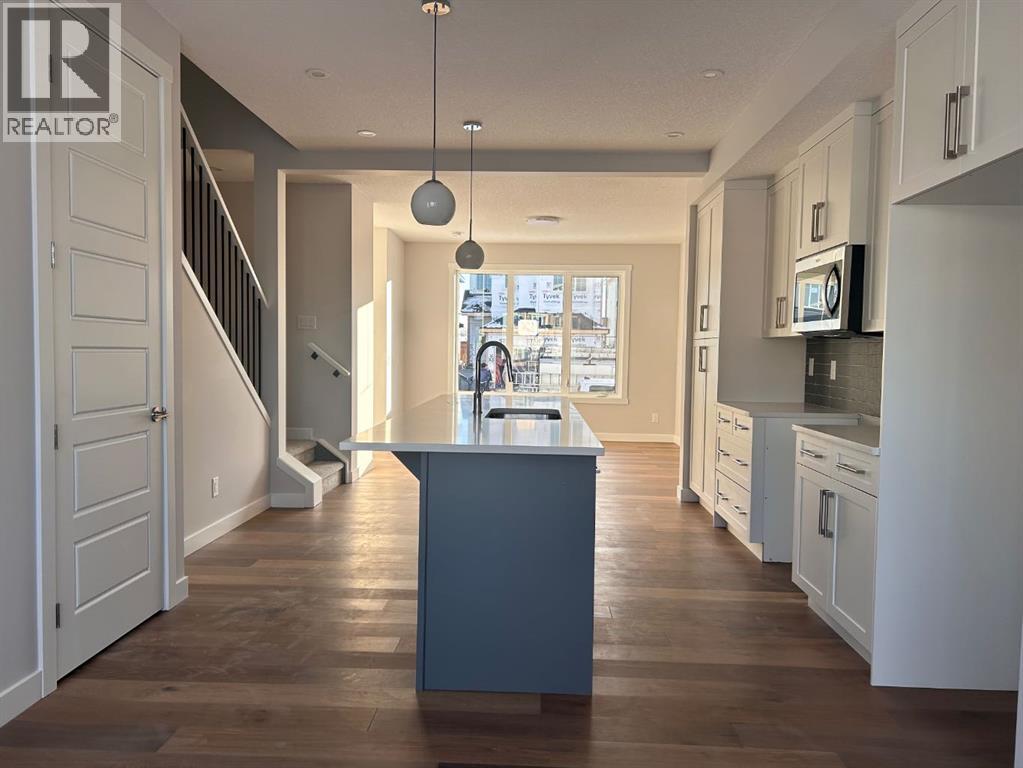 126 Sora Gardens Se, Calgary, Alberta  T3S 0L6 - Photo 4 - A2271326