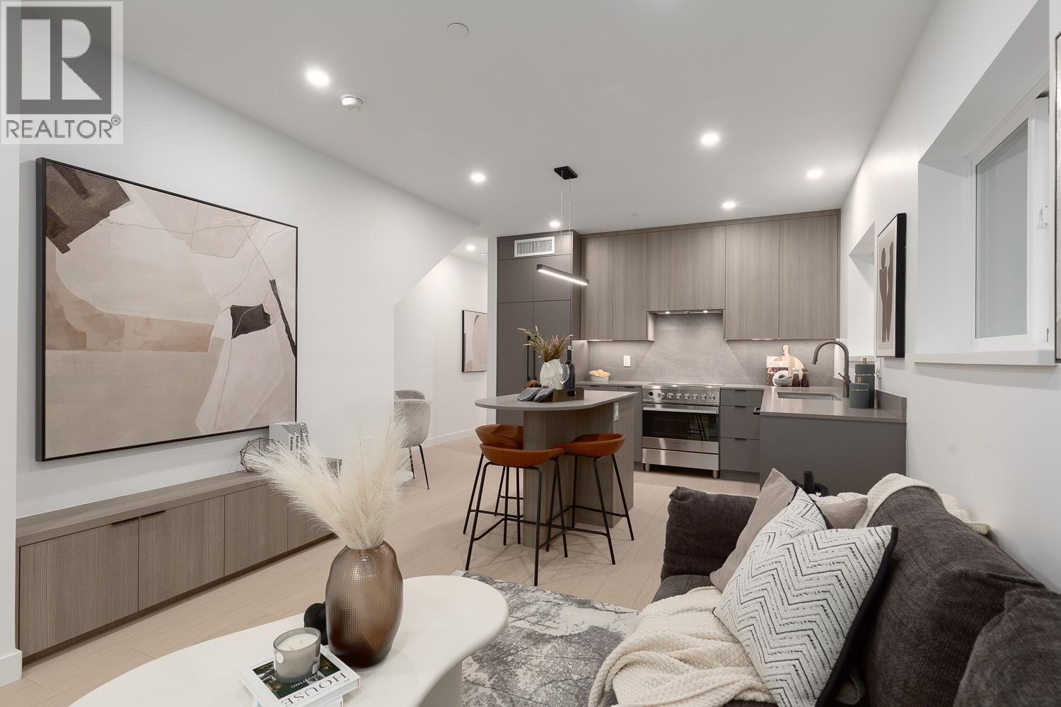 210 2339 E 34th Avenue, Vancouver, British Columbia  V5R 2S6 - Photo 5 - R3071377