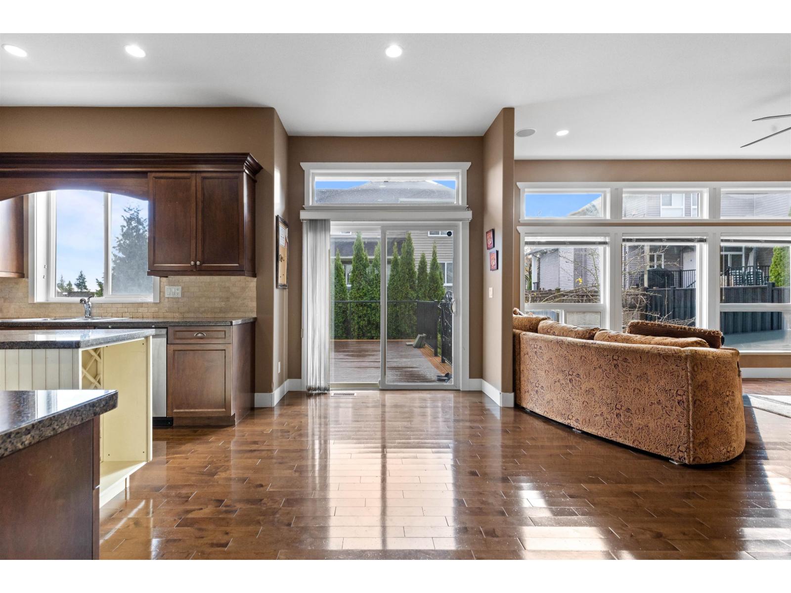 15072 61b Avenue, Surrey, British Columbia  V3S 5L7 - Photo 14 - R3073336