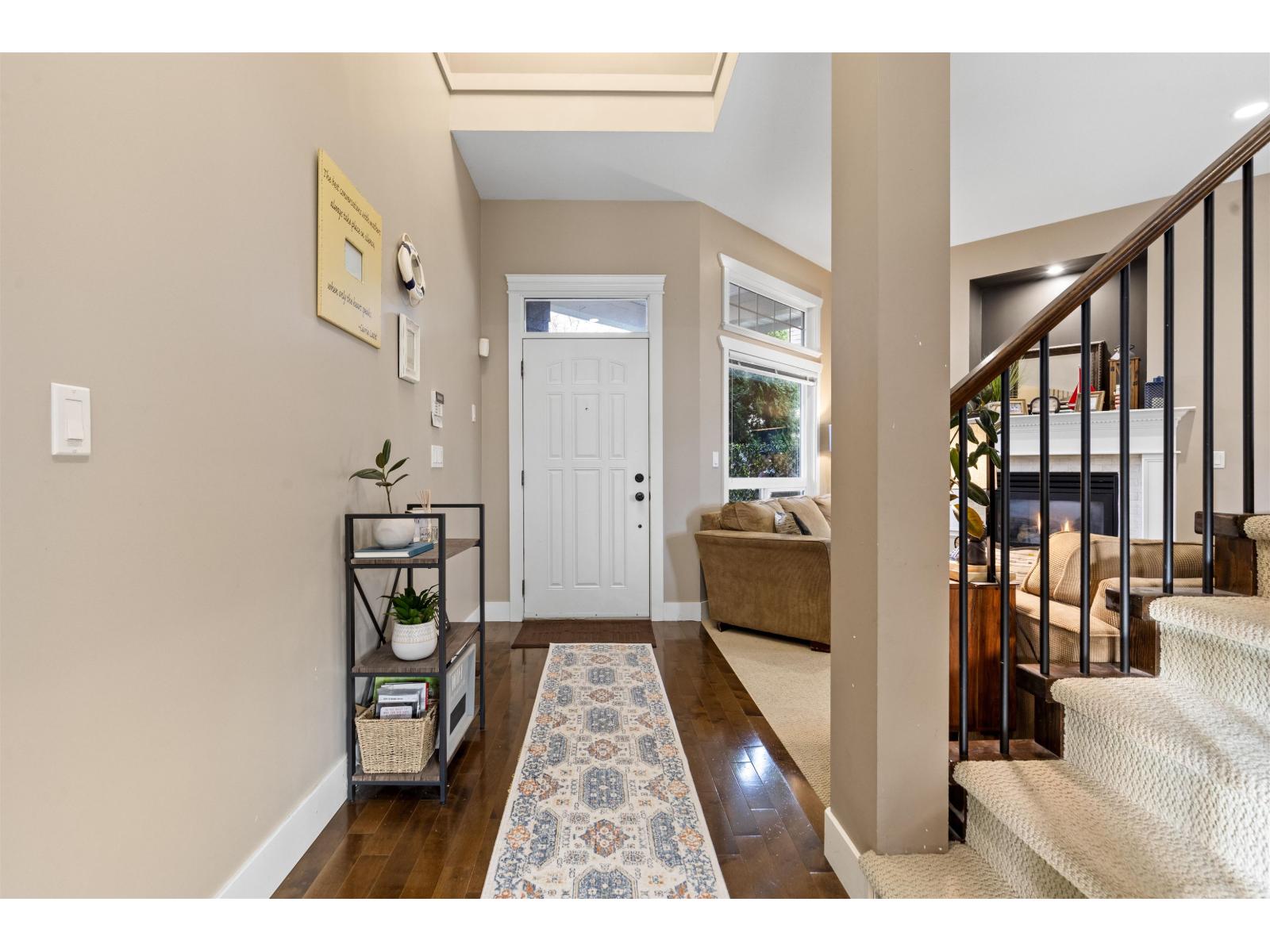 15072 61b Avenue, Surrey, British Columbia  V3S 5L7 - Photo 6 - R3073336