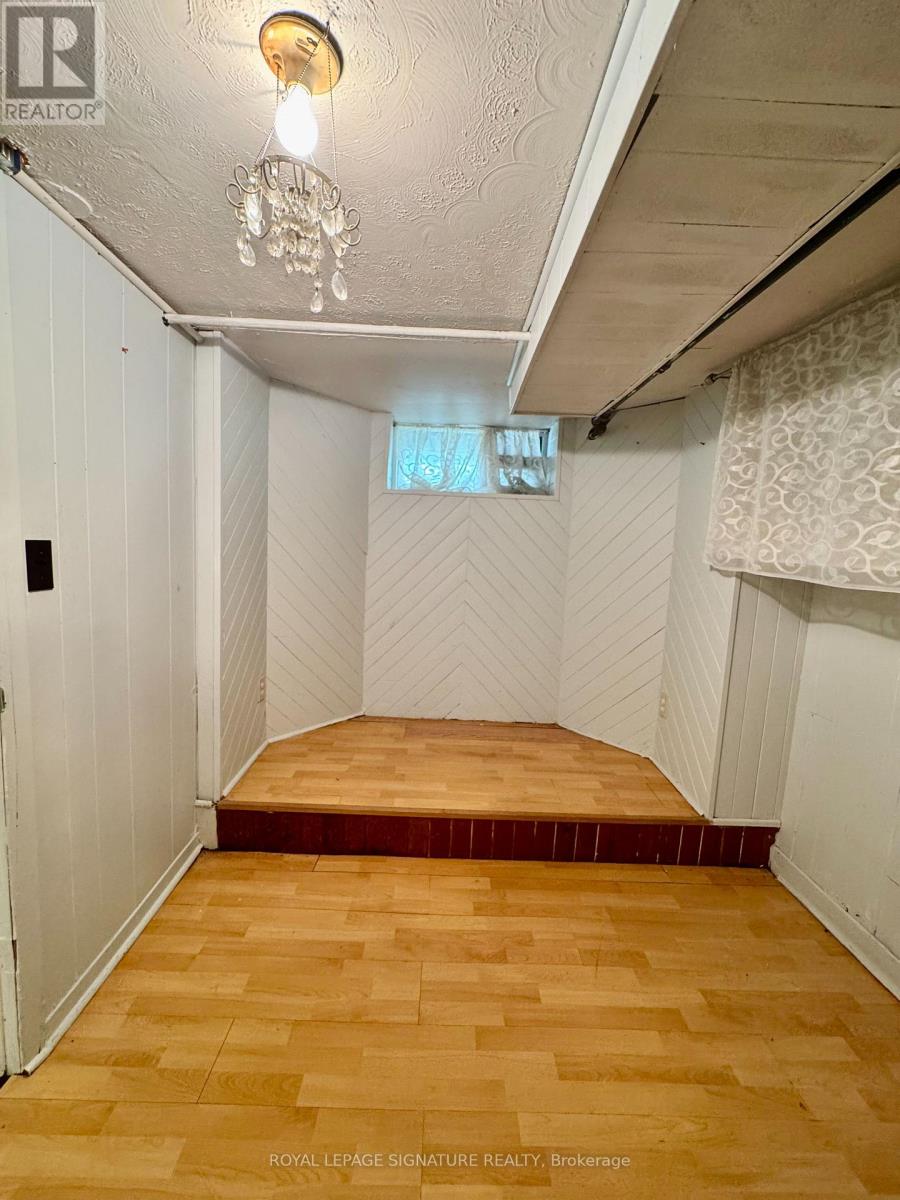 203 Euclid Avenue, Toronto, Ontario M6J 2J8 - Photo 10 - C12617244