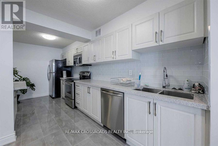 1109 - 45 Sunrise Avenue, Toronto, Ontario  M4A 2S3 - Photo 15 - C12617274