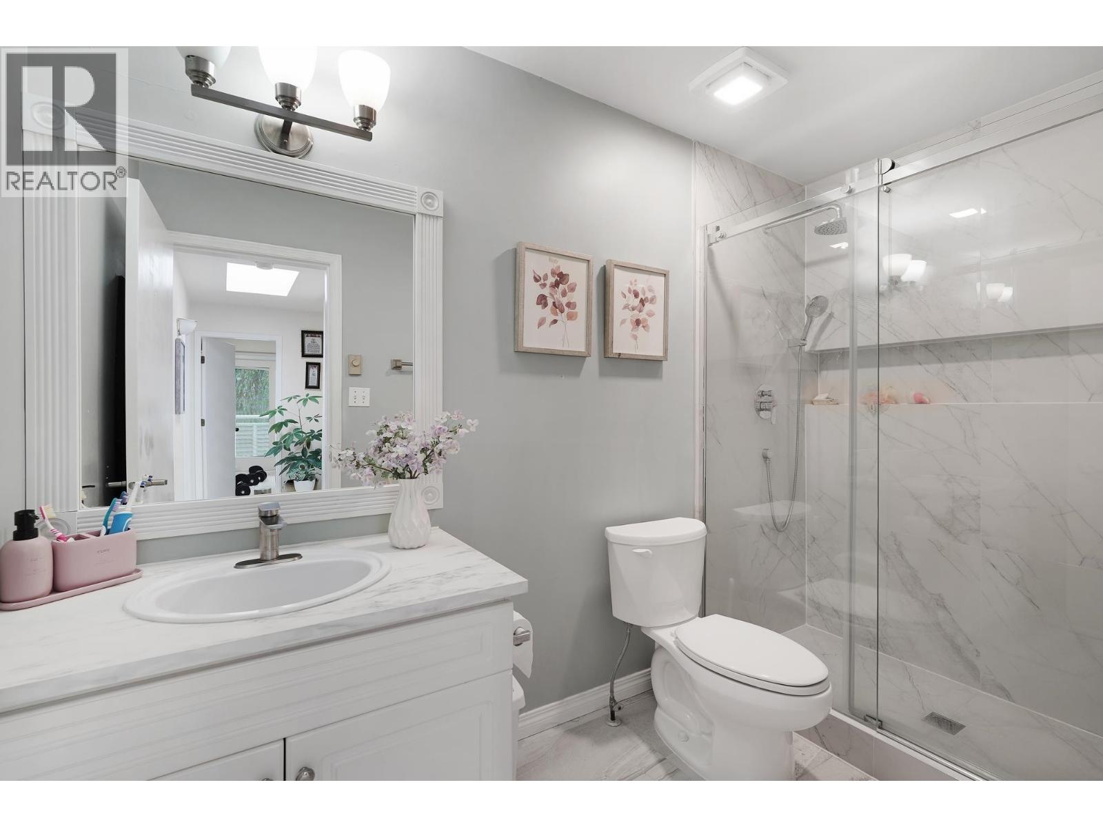 5 7901 13th Avenue, Burnaby, British Columbia  V3N 2E8 - Photo 15 - R3072041