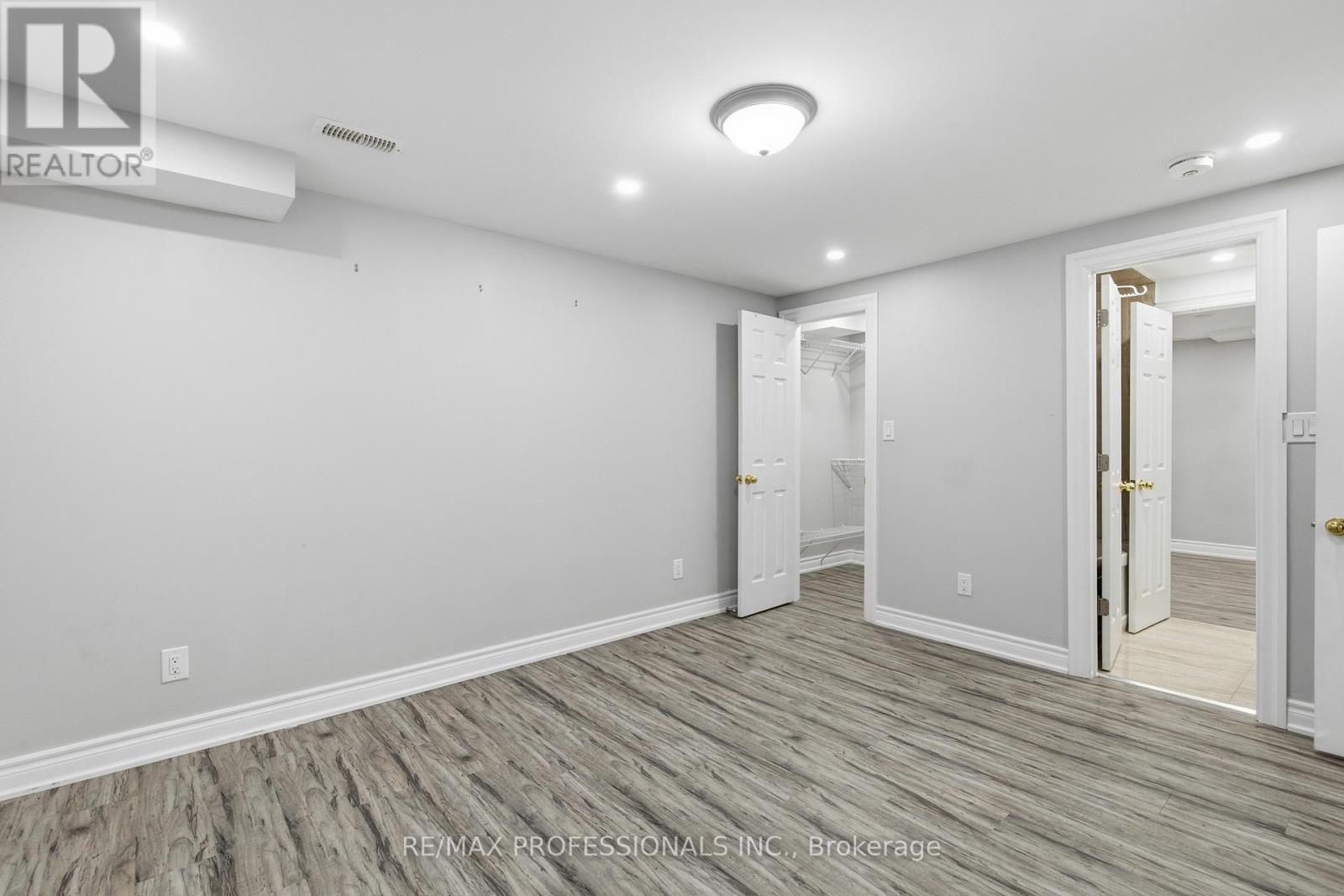 Lower - 16 Moss Creek Court, Brampton, Ontario  L6R 2S3 - Photo 28 - W12617254