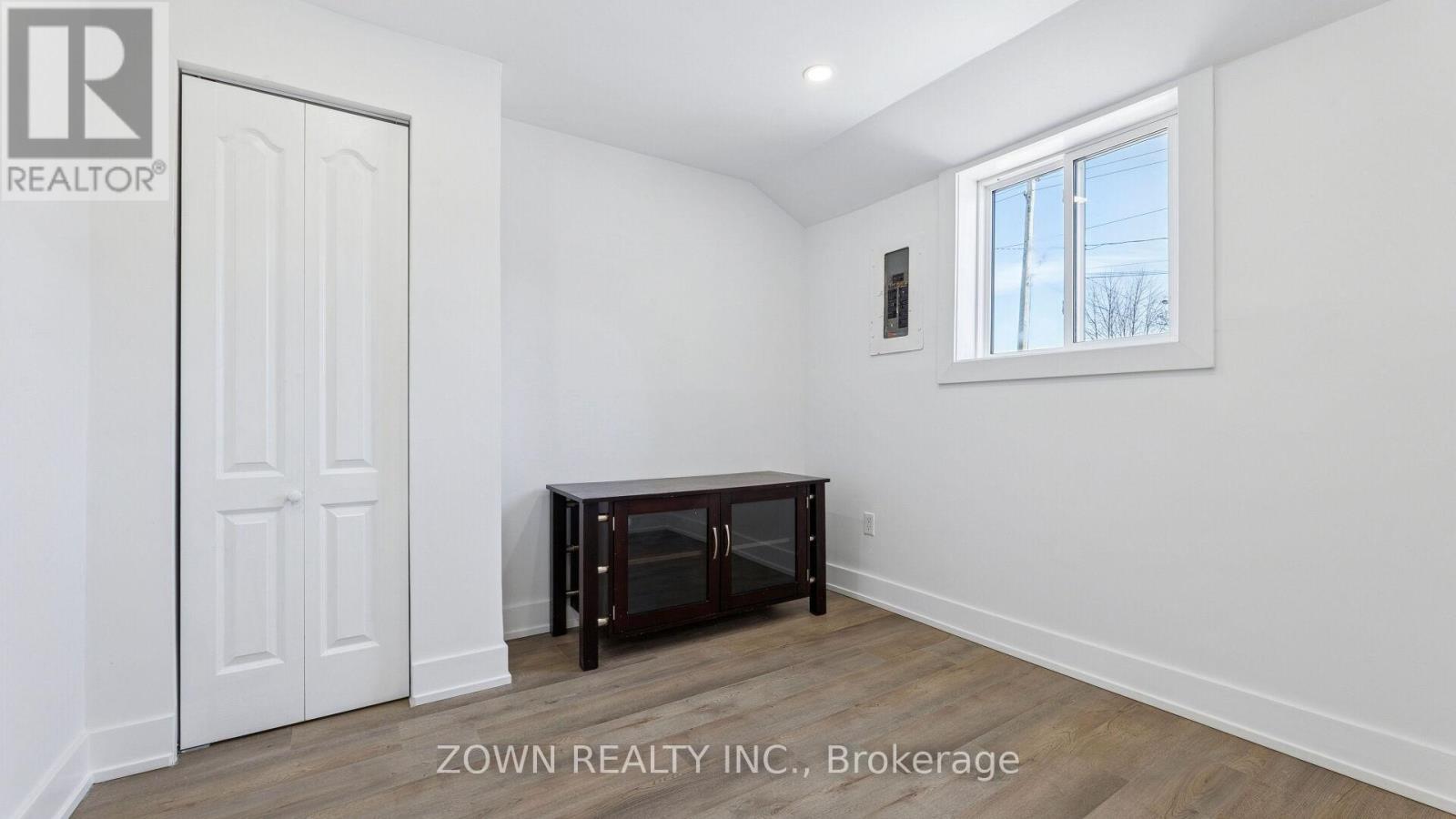 26 Metcalfe Street, Quinte West, Ontario  K8V 4C7 - Photo 30 - X12617258