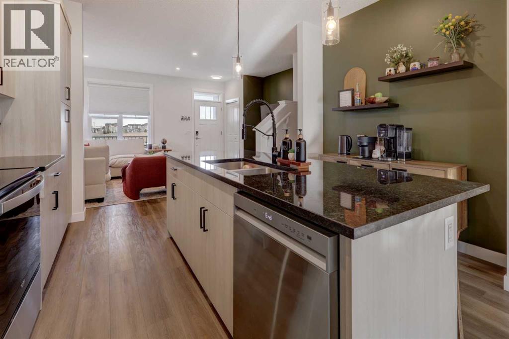 1601 Chinook Gate Drive Sw, Airdrie, Alberta T4B 5J4 - Photo 9 - A2270826