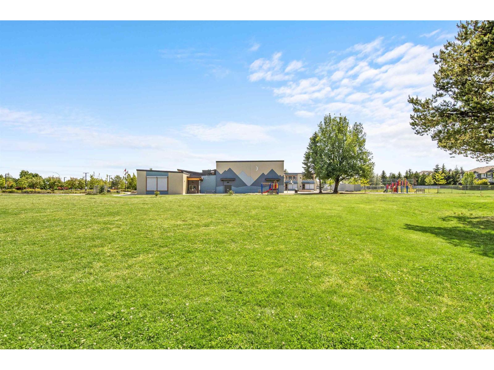 19415 70 Avenue, Surrey, British Columbia V4N 1N2 - Photo 34 - R3055239