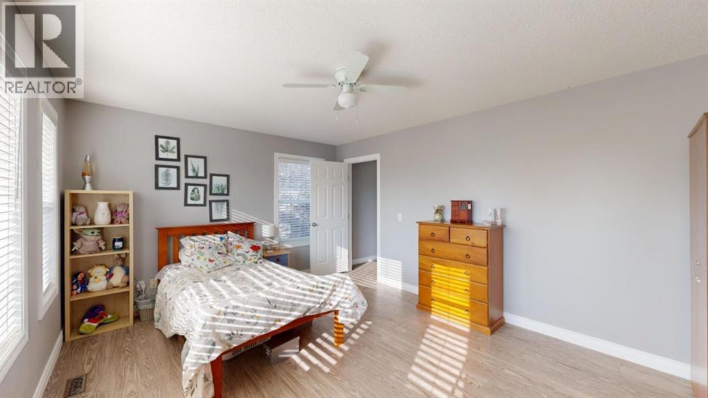 70 Crystalridge Close, Okotoks, Alberta  T1S 1X6 - Photo 25 - A2272359