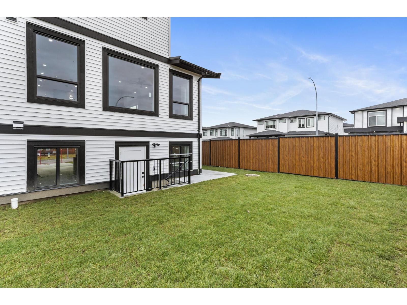 8590 Dunbar Way, Mission, British Columbia  V4S 0A7 - Photo 6 - R3073232