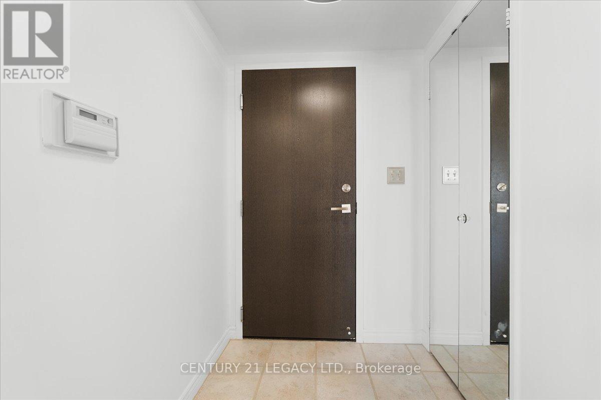 1207 - 2269 Lakeshore Boulevard W, Toronto, Ontario  M8V 3X6 - Photo 6 - W12483581
