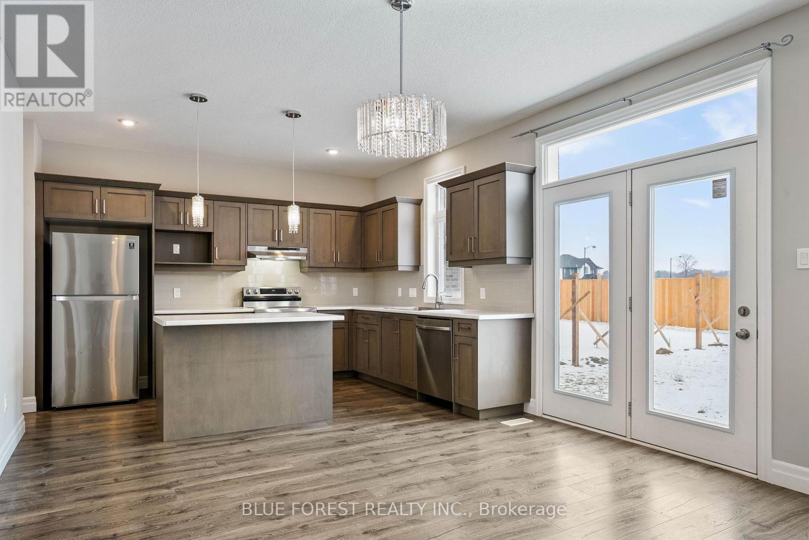 39 Muirfield Drive, St. Thomas, Ontario  N5R 0K3 - Photo 11 - X12617322