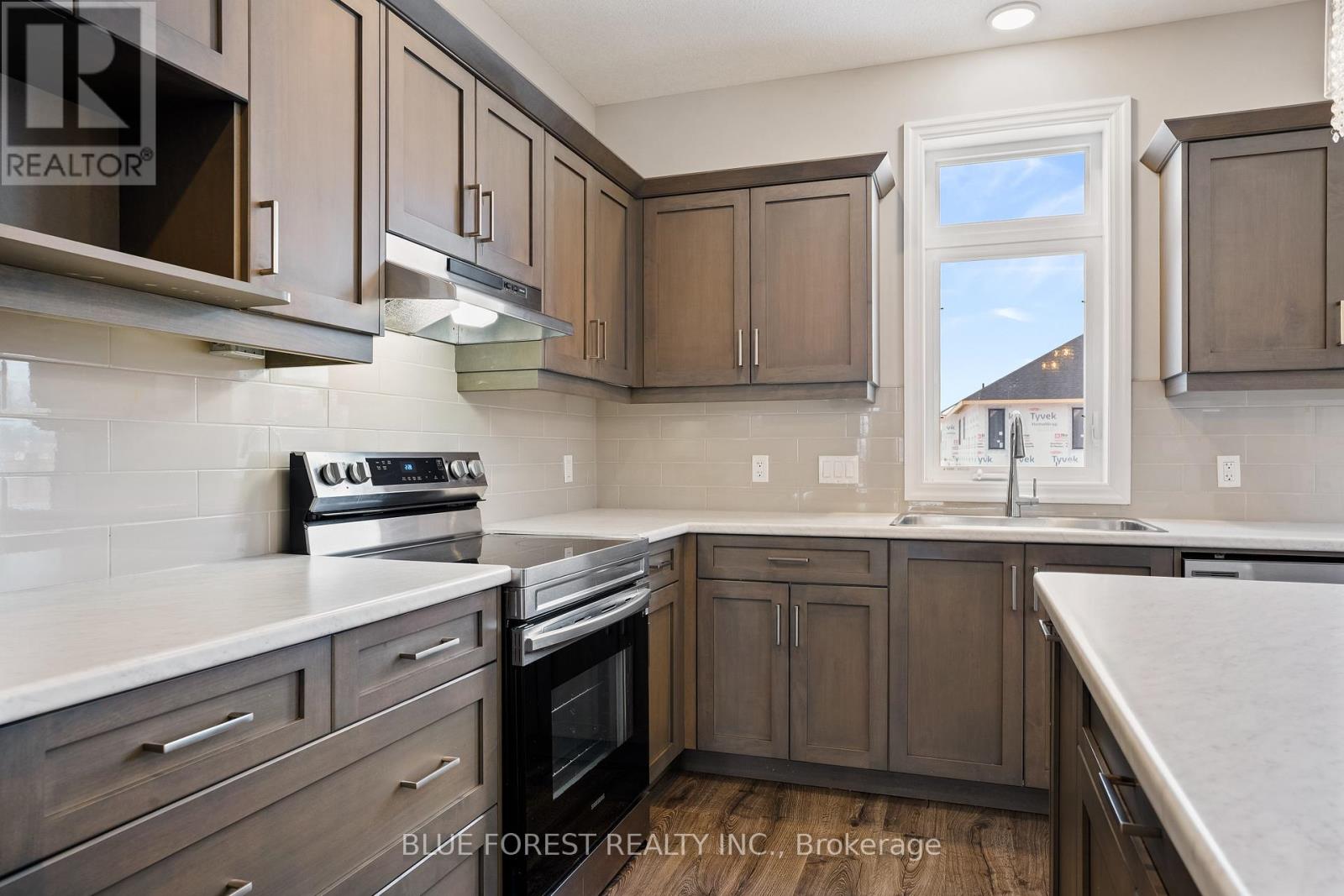 39 Muirfield Drive, St. Thomas, Ontario  N5R 0K3 - Photo 14 - X12617322