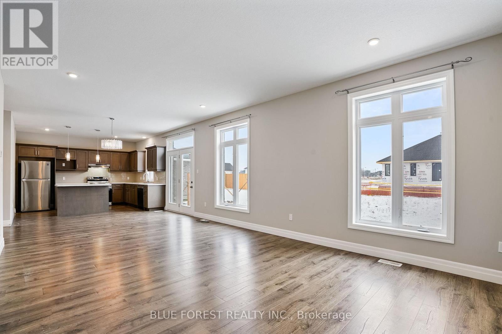 39 Muirfield Drive, St. Thomas, Ontario  N5R 0K3 - Photo 20 - X12617322