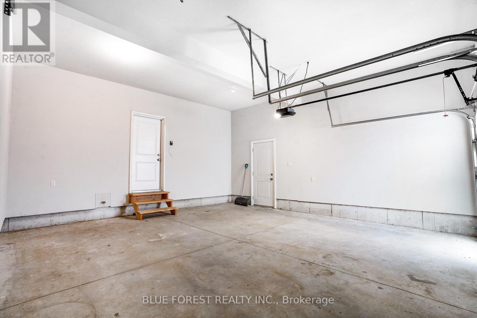 39 Muirfield Drive, St. Thomas, Ontario  N5R 0K3 - Photo 42 - X12617322