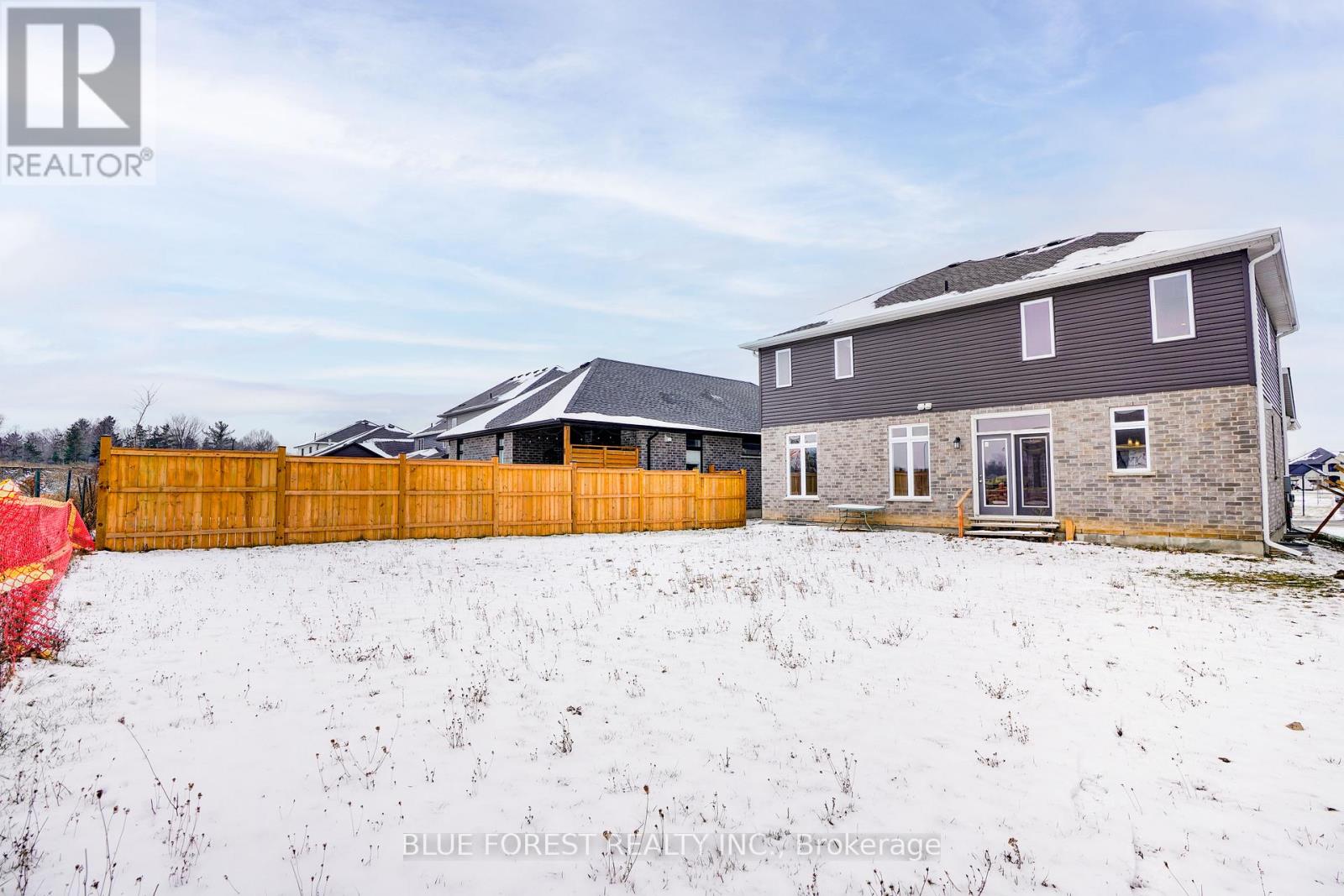 39 Muirfield Drive, St. Thomas, Ontario  N5R 0K3 - Photo 46 - X12617322