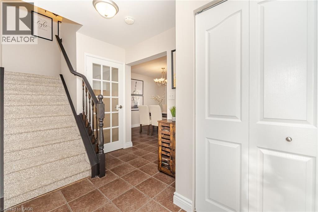 17 White Owl Crescent, Brantford, Ontario  N3P 1A1 - Photo 3 - 40793240