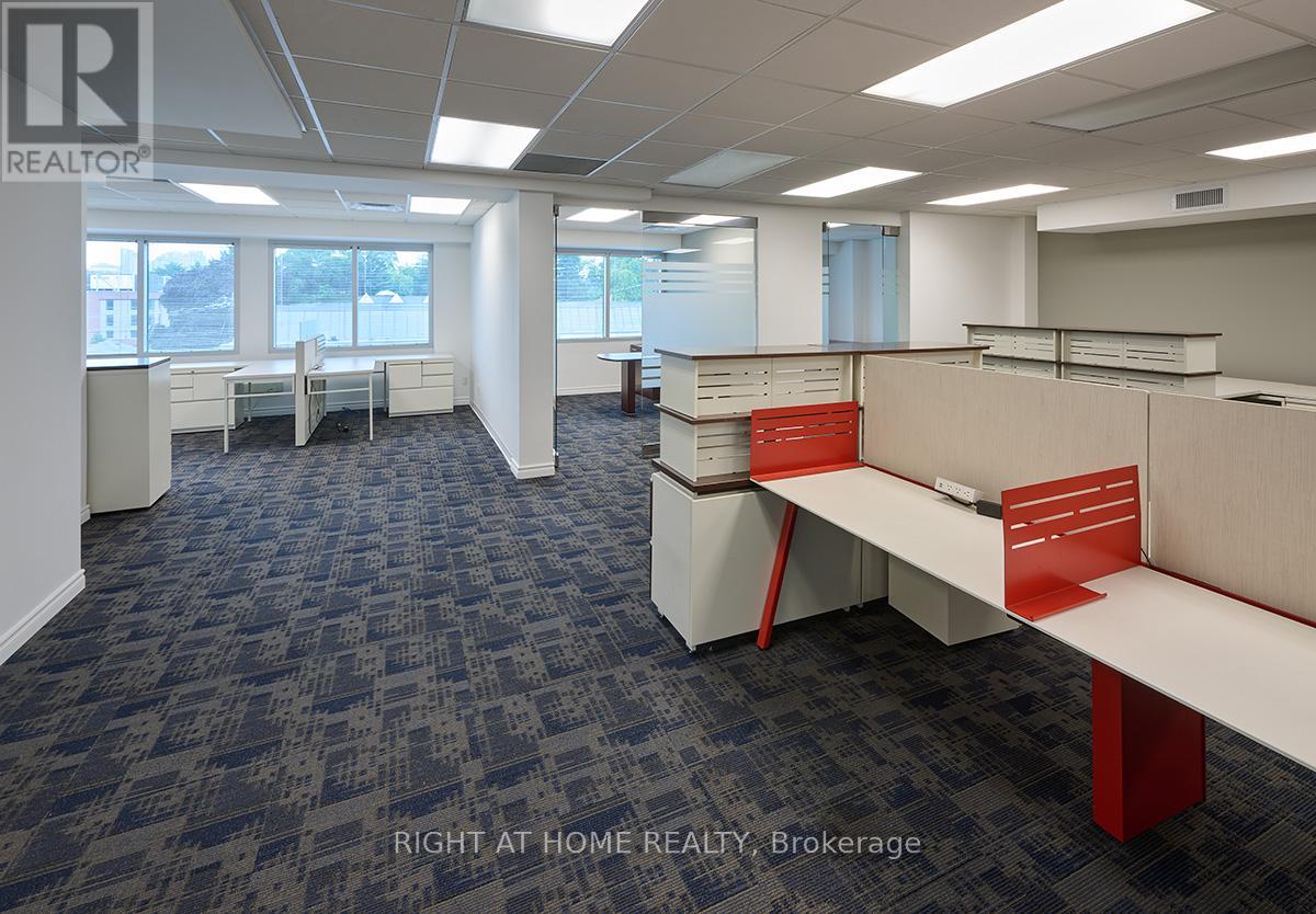 501 - 170 Sheppard Avenue E, Toronto (Willowdale East), Ontario  M2N 3A4 - Photo 4 - C12617290