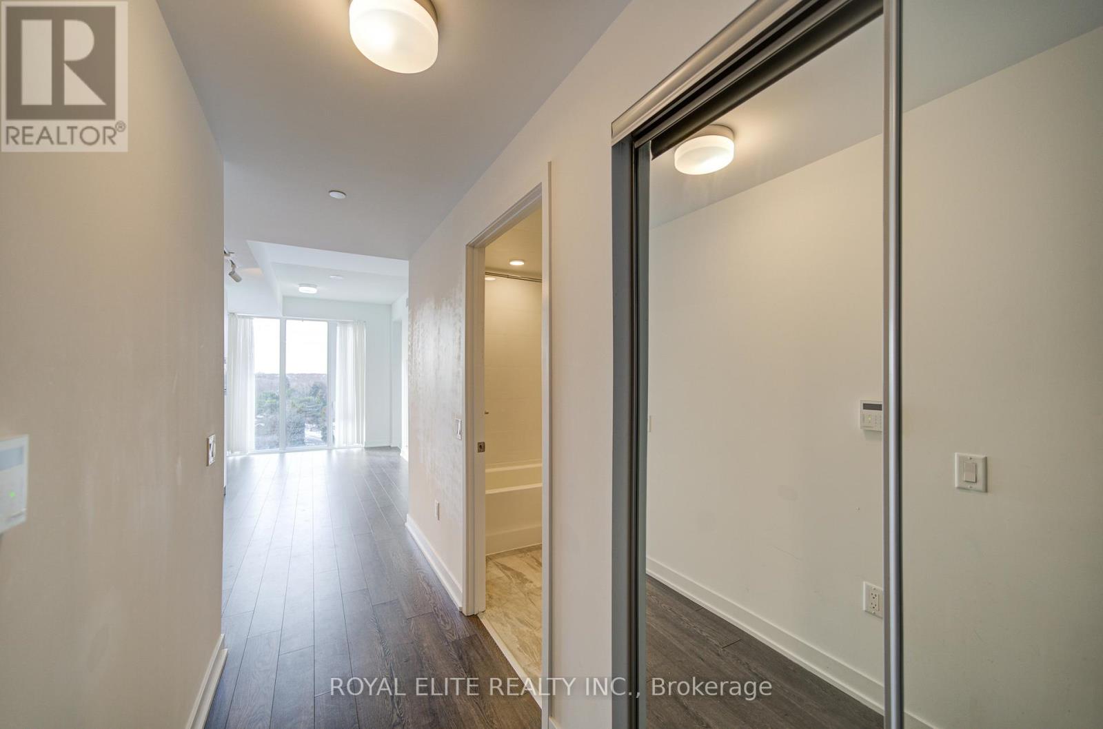 535 - 20 O'neill Road, Toronto, Ontario  M3C 0R2 - Photo 5 - C12617326