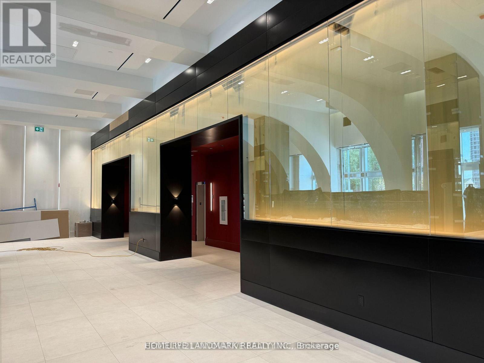 2716 - 2033 Kennedy Road, Toronto, Ontario M1T 0B9 - Photo 2 - E12617282