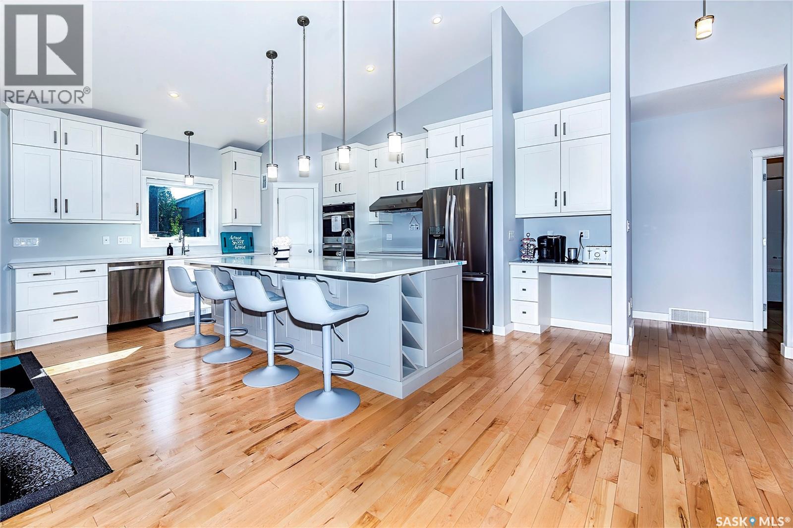 334 Gillies Crescent, Saskatoon, Saskatchewan  S7V 0J9 - Photo 9 - SK025494