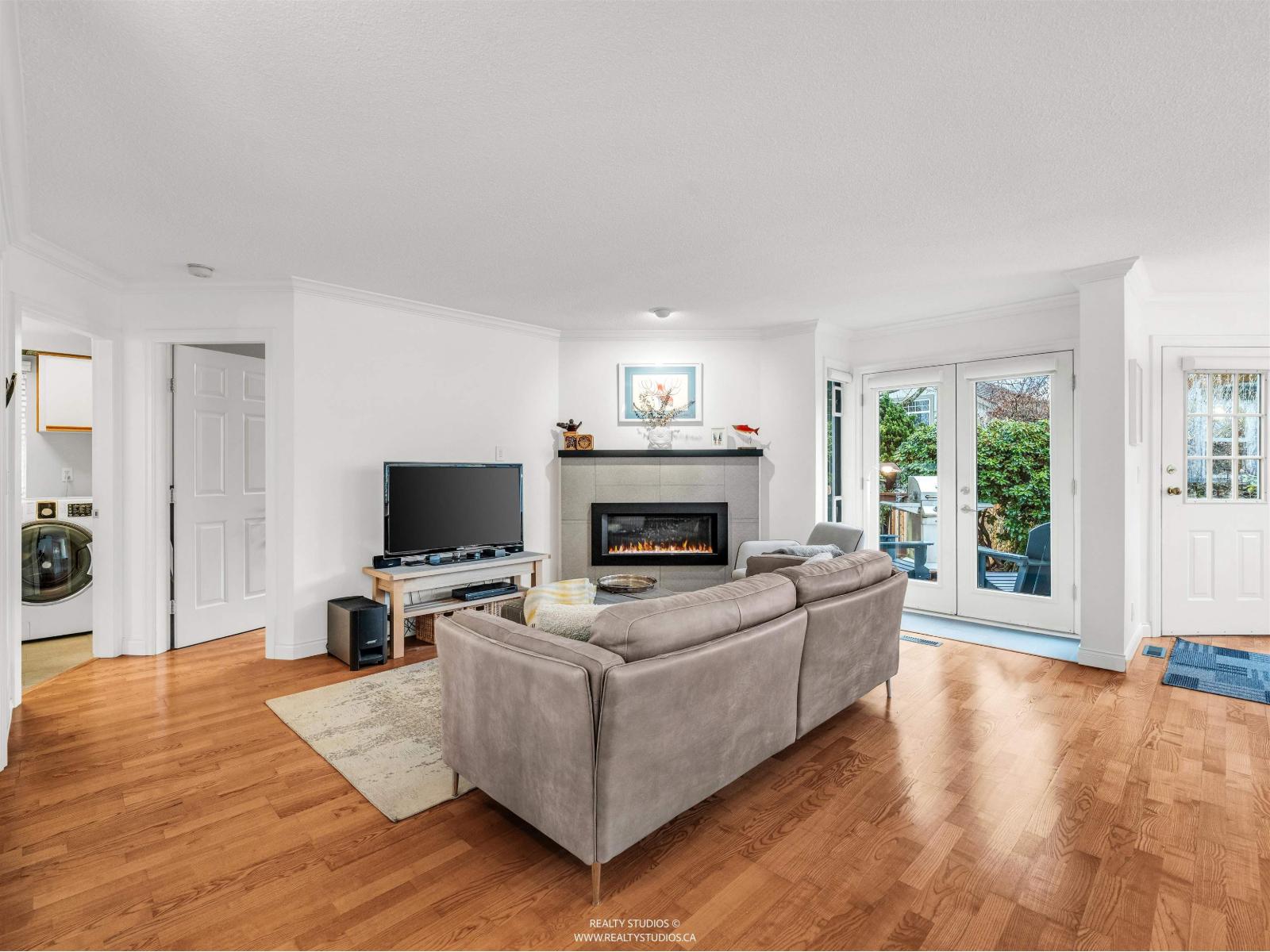 8594 212 Street, Langley, British Columbia  V1M 2E7 - Photo 13 - R3073226