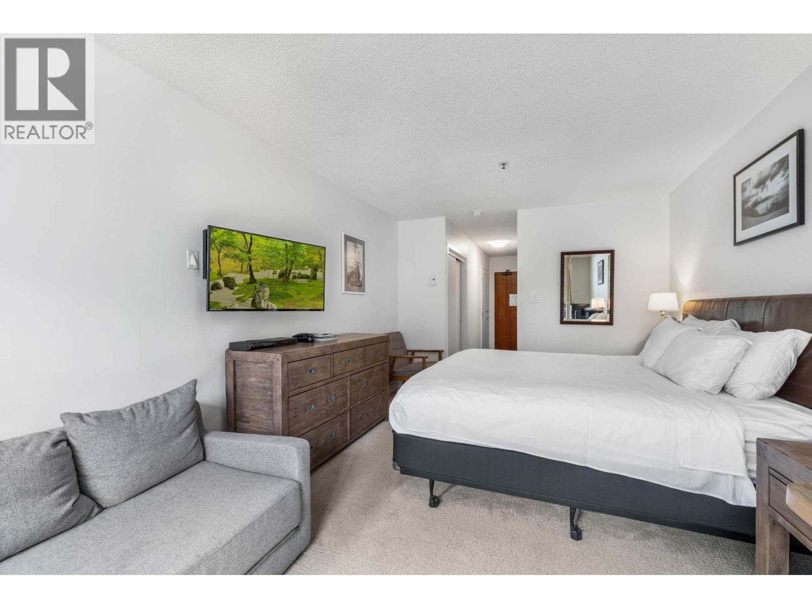 218/219 4573 Chateau Boulevard, Whistler, British Columbia  V0N 1B4 - Photo 16 - R3052519