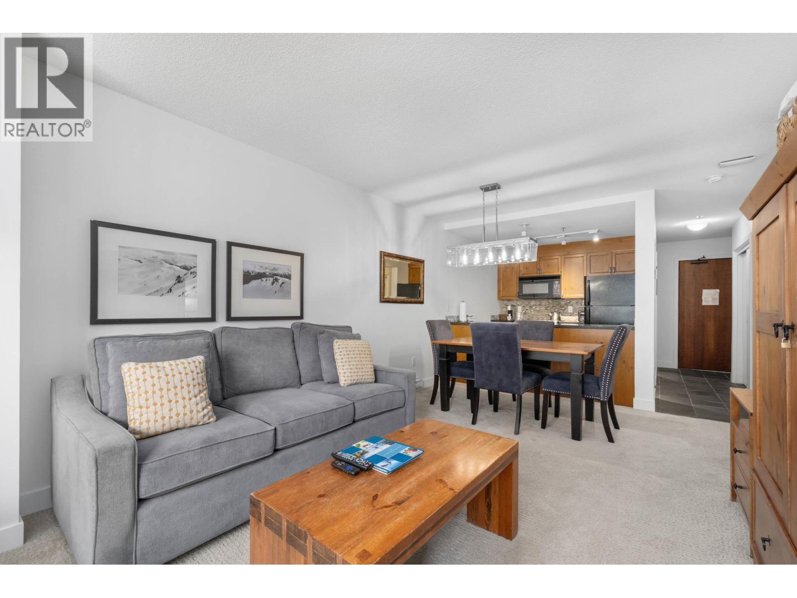 218/219 4573 Chateau Boulevard, Whistler, British Columbia  V0N 1B4 - Photo 5 - R3052519