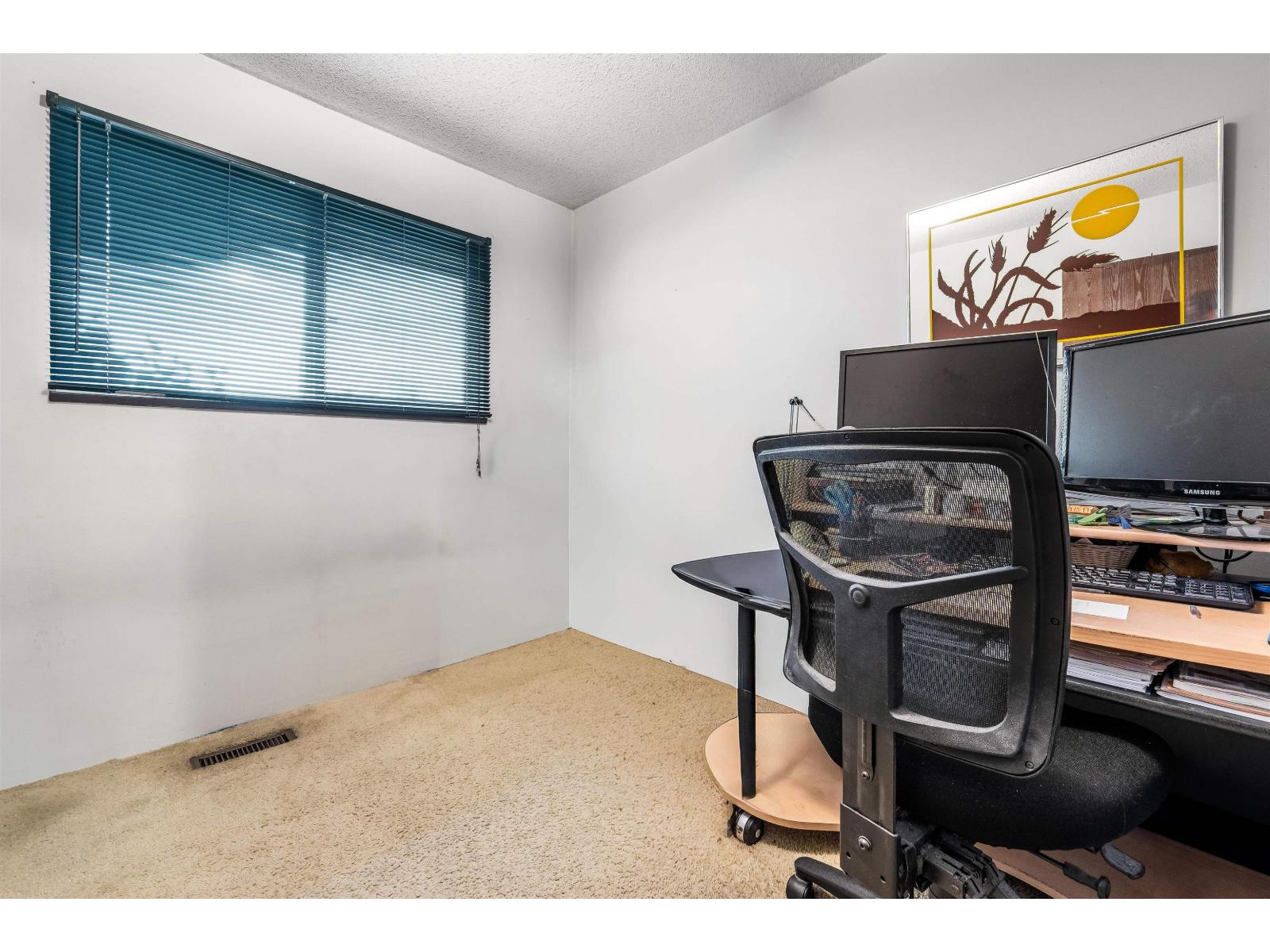 27177 33a Avenue, Langley, British Columbia  V4W 3H5 - Photo 14 - R3073349