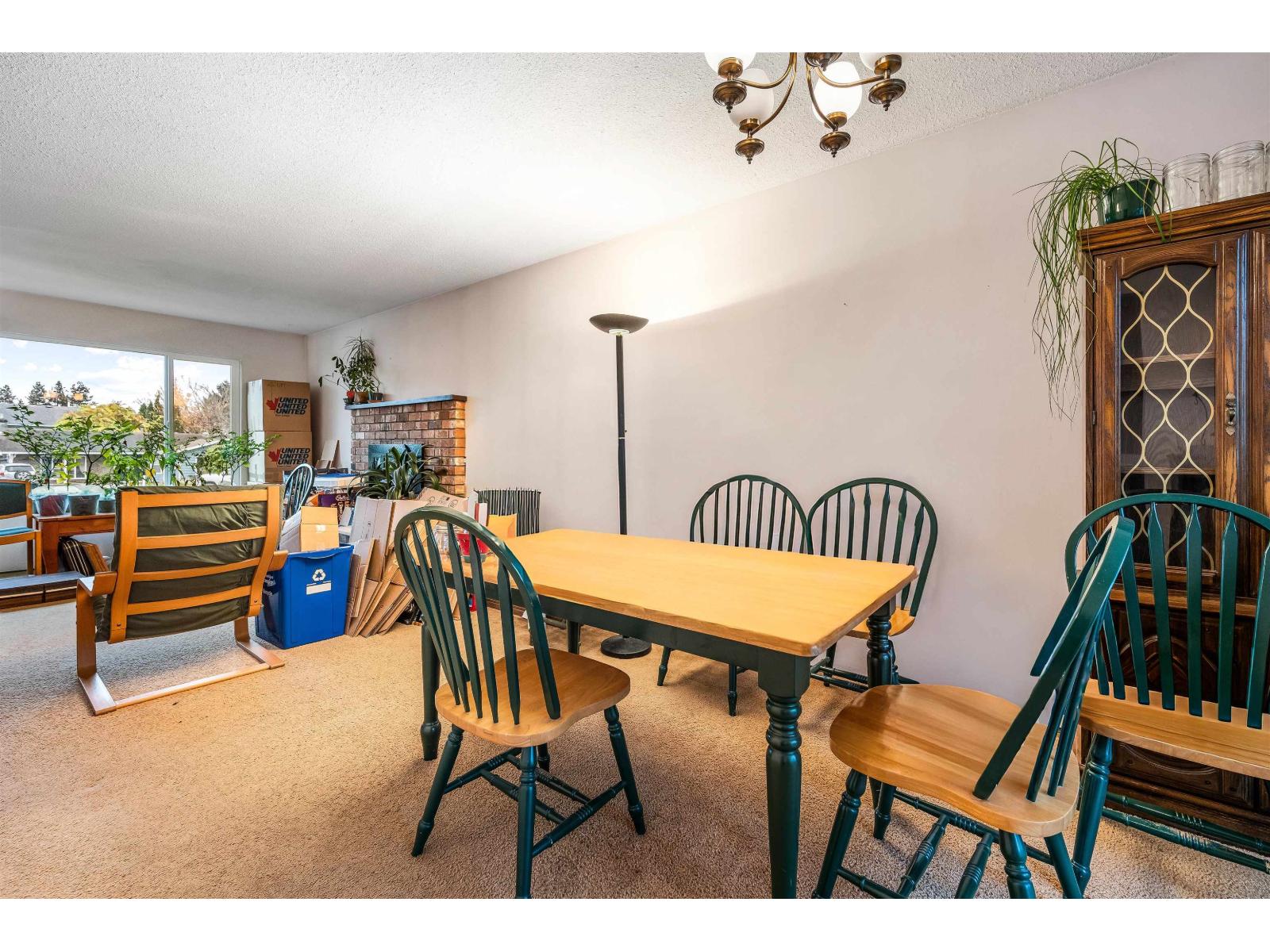 27177 33a Avenue, Langley, British Columbia  V4W 3H5 - Photo 11 - R3073349