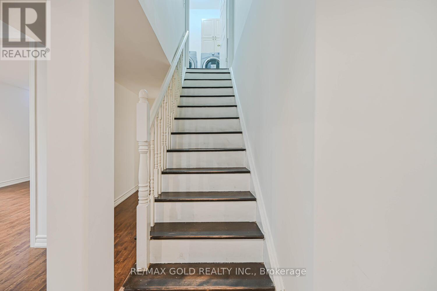 6 Verona Drive, Brampton, Ontario  L6P 1L2 - Photo 32 - W12610440